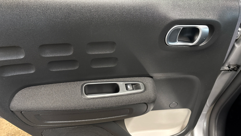 Citroen C3 1.2 PureTech Saint James 5dr Petrol Hatchback